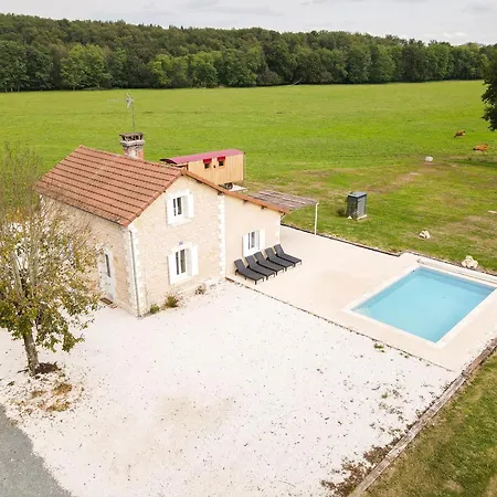 Charming With Private Pool Ferienhaus Hautefort