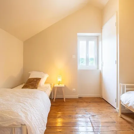 Charming With Private Pool Dom wakacyjny