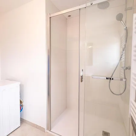 Charming With Private Pool Dom wakacyjny