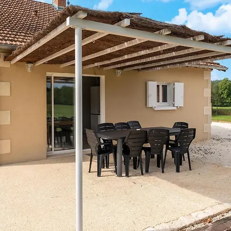 Charming With Private Pool Semesterbostad *
