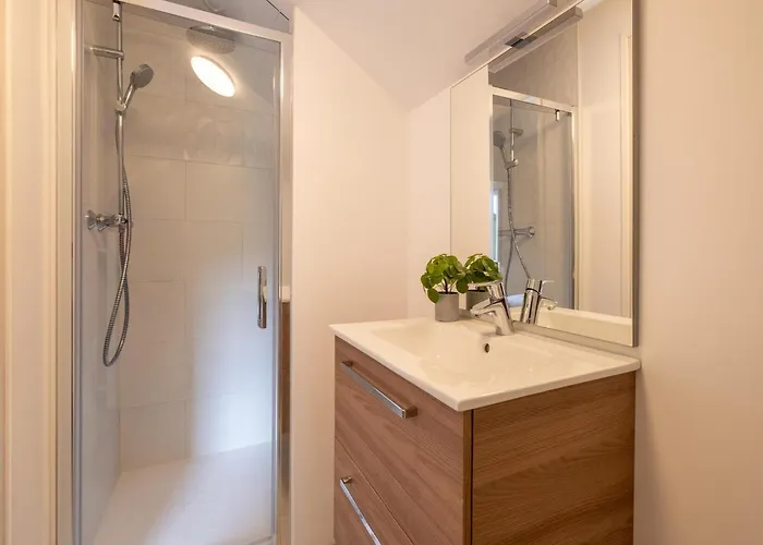 Feriehus Charming With Private Pool Hautefort