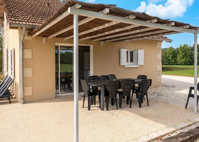 Charming With Private Pool Feriehus *